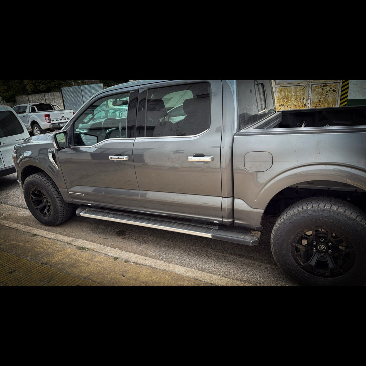LLANTAS ARO 17X9 PCD 6X135 (6X5.31) ET: 0 (4 UNIDADES) MODELO: KS666