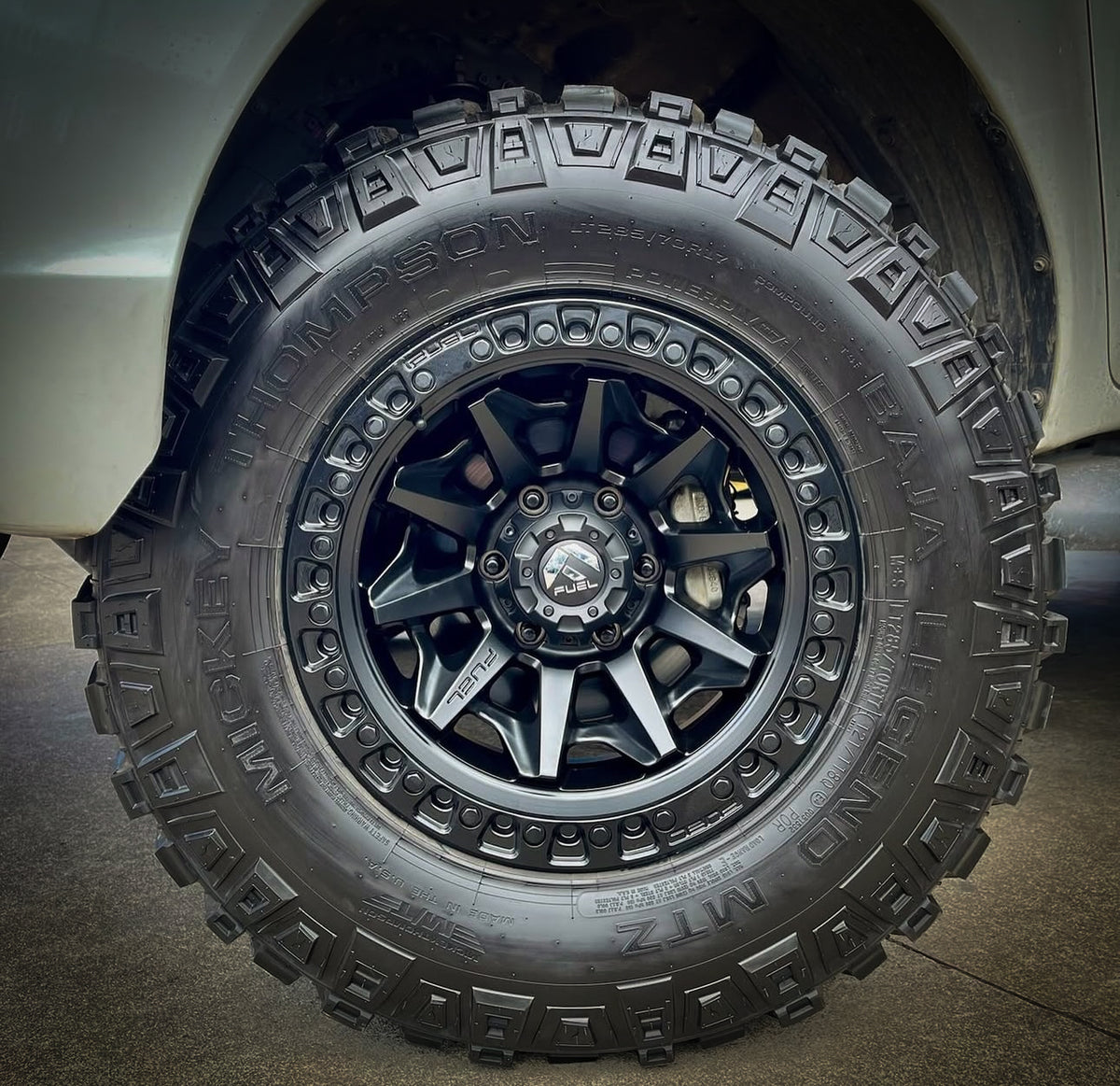 LLANTAS ARO 17X9 PCD 6X139.7(6X5.5) ET: 0 (4 UNIDADES) MODELO: 1261