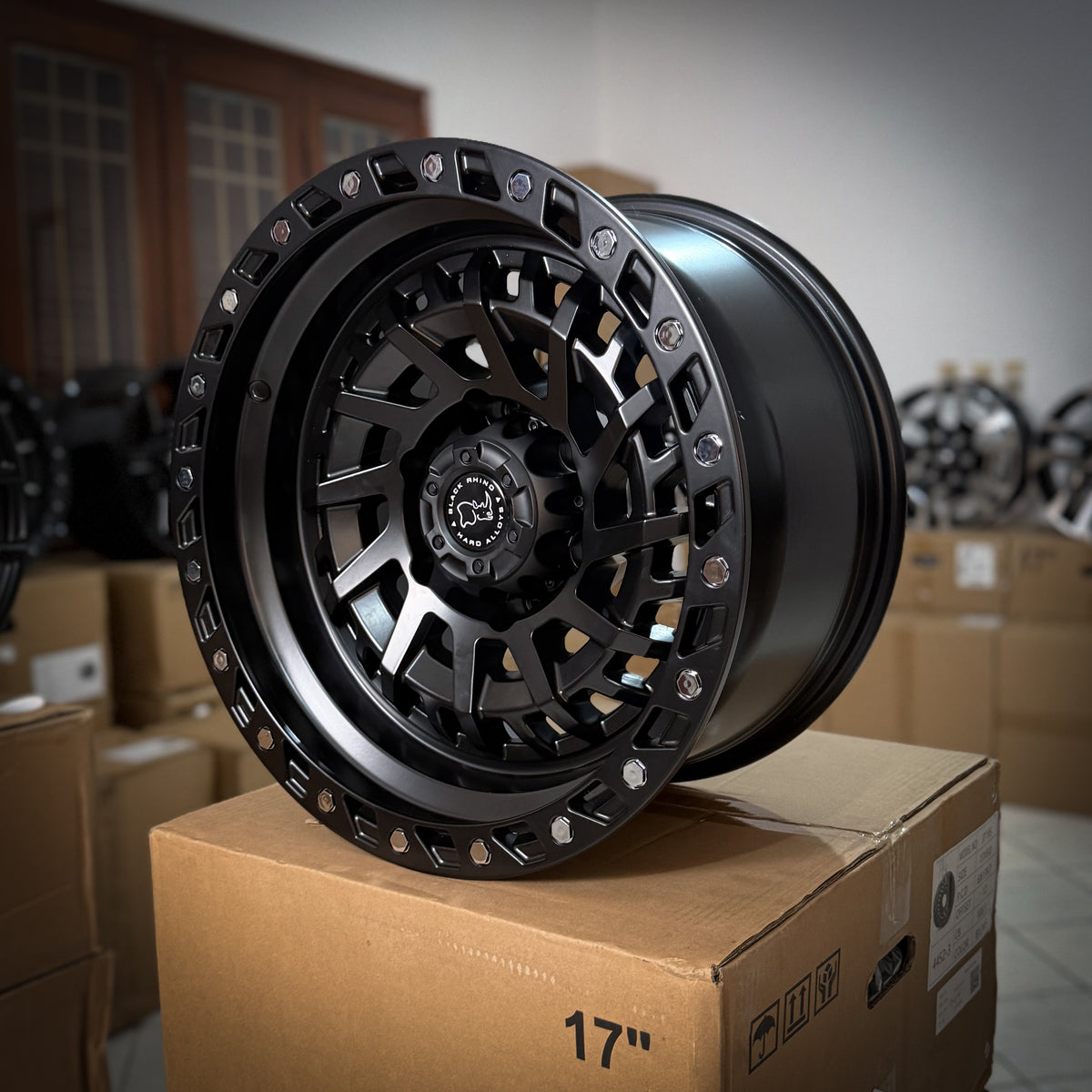 LLANTAS ARO 17X9 PCD 6X139.7(6X5.5) ET: -12 (4 UNIDADES) MODELO: JT195