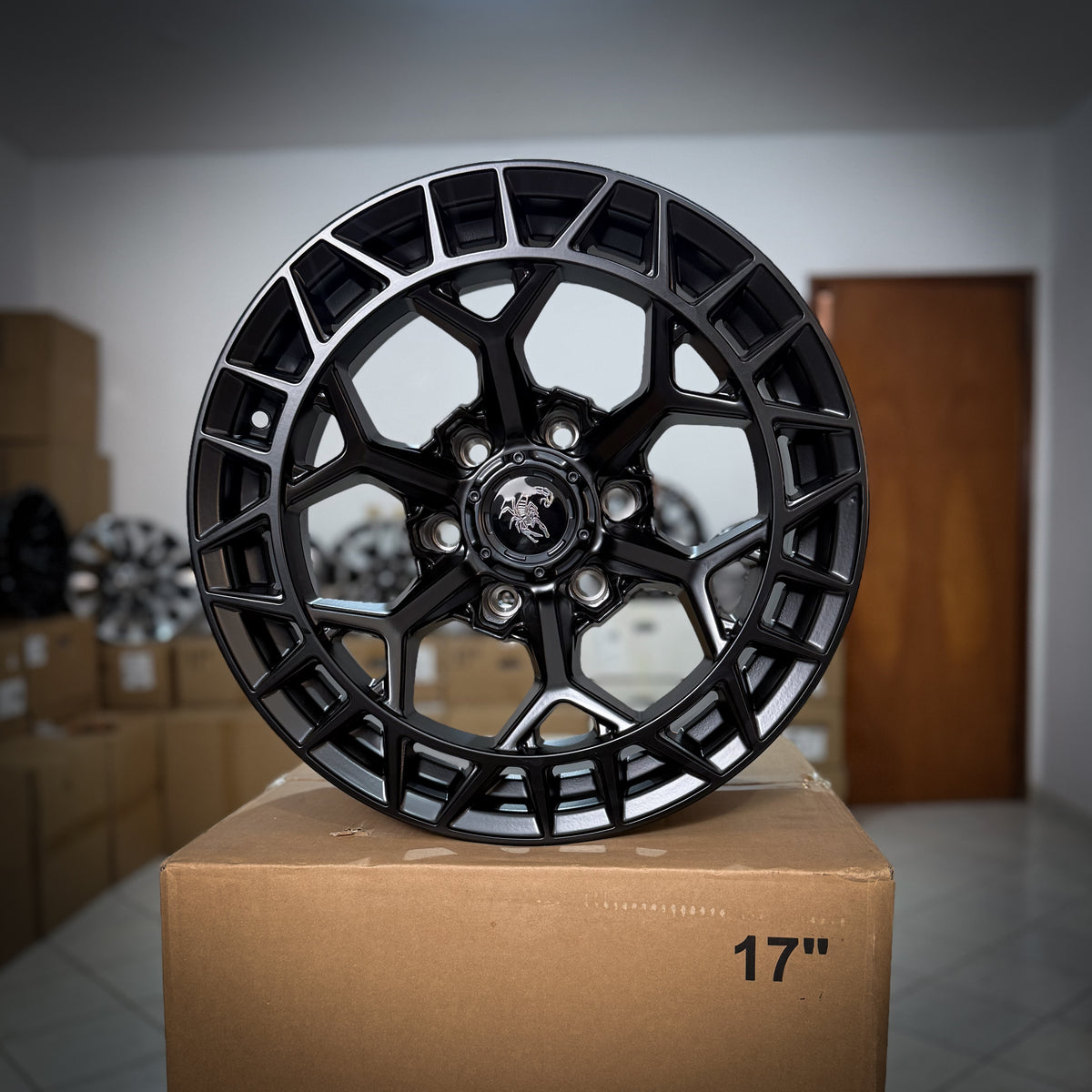 LLANTAS ARO 17X9 PCD 6X139.7(6X5.5) ET: 0 (4 UNIDADES) MODELO: AQ1456